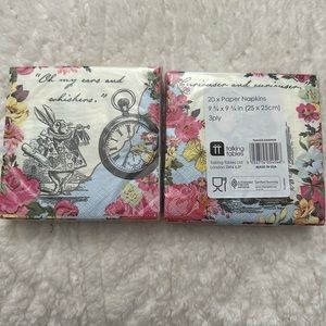 Alice in Wonderland drink, napkins